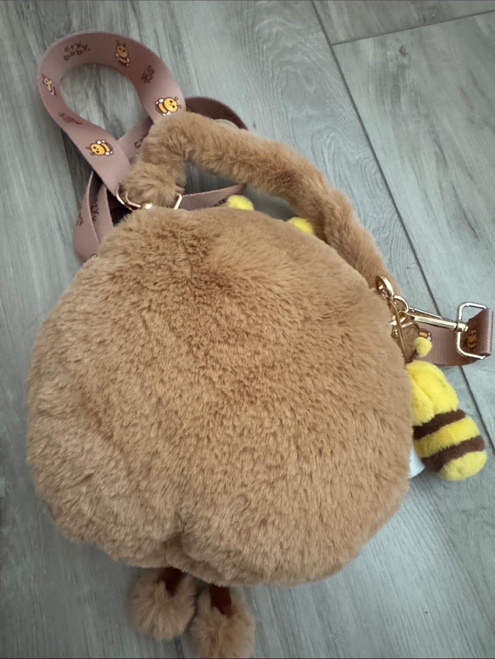 Crybaby Crying Again series Big Head bag - I'll bring you flower - Picture 3 of 6